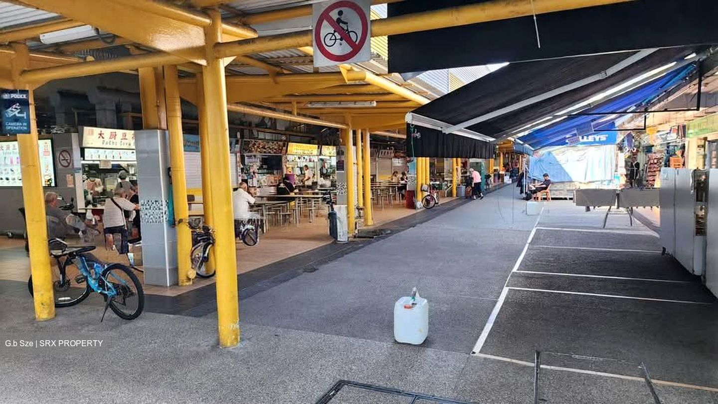 Bedok South Road (D16), Shop House #597532991